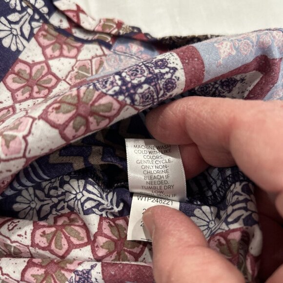 J Jill Multicolor Patchwork Print‎ 3/4 Sleeve Blouse Top - Picture 9 of 9